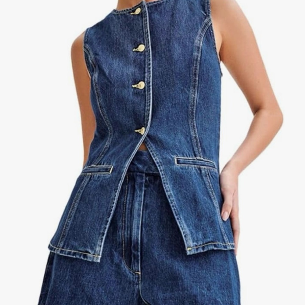 Women's Denim Sleeveless Top and Jeans Shorts Set